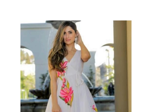 create unique hand painted dresses
